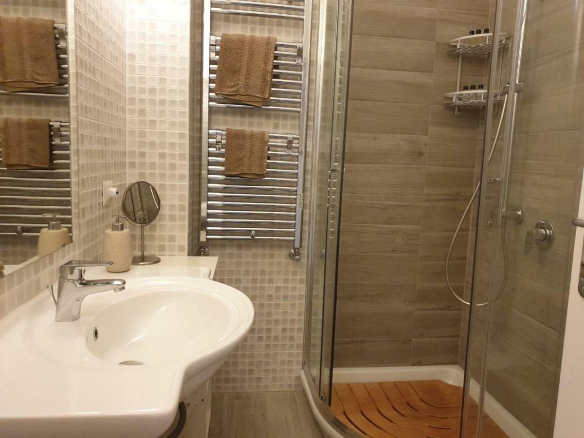 توري أنونزياتا Pinotto Bnb المظهر الخارجي الصورة